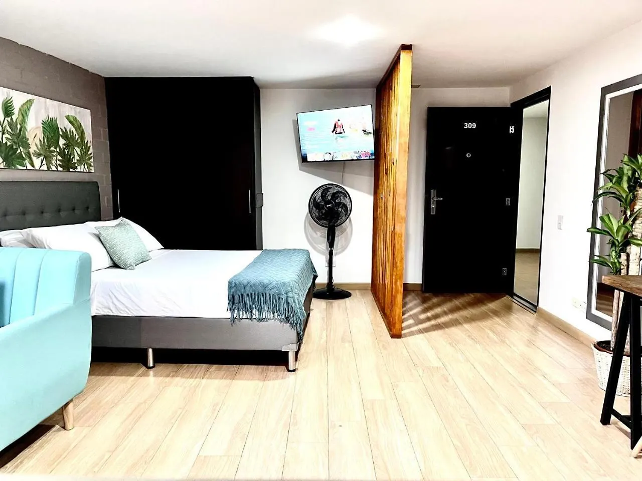Moderno, Loft Iluminado En El Poblado Apartment Medellin Colombia